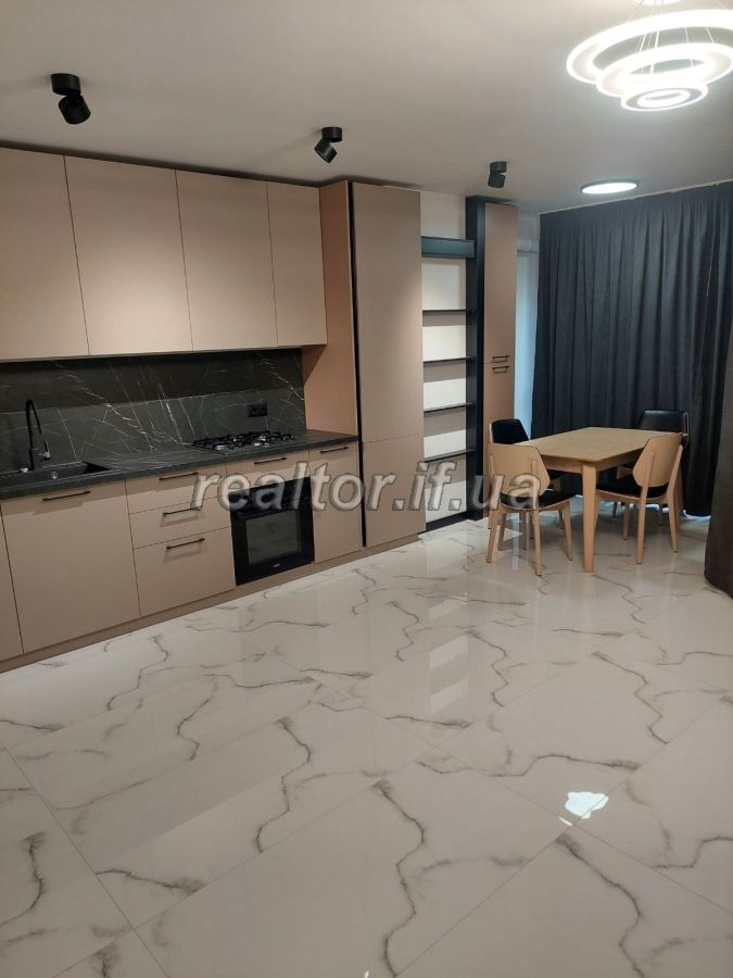 Prodazh_kvartyry_v_zhytlovomu_kompleksi_komfort-klasu_v_tsentralnii_chastyni_mista_23749_4_1746002989.jpeg