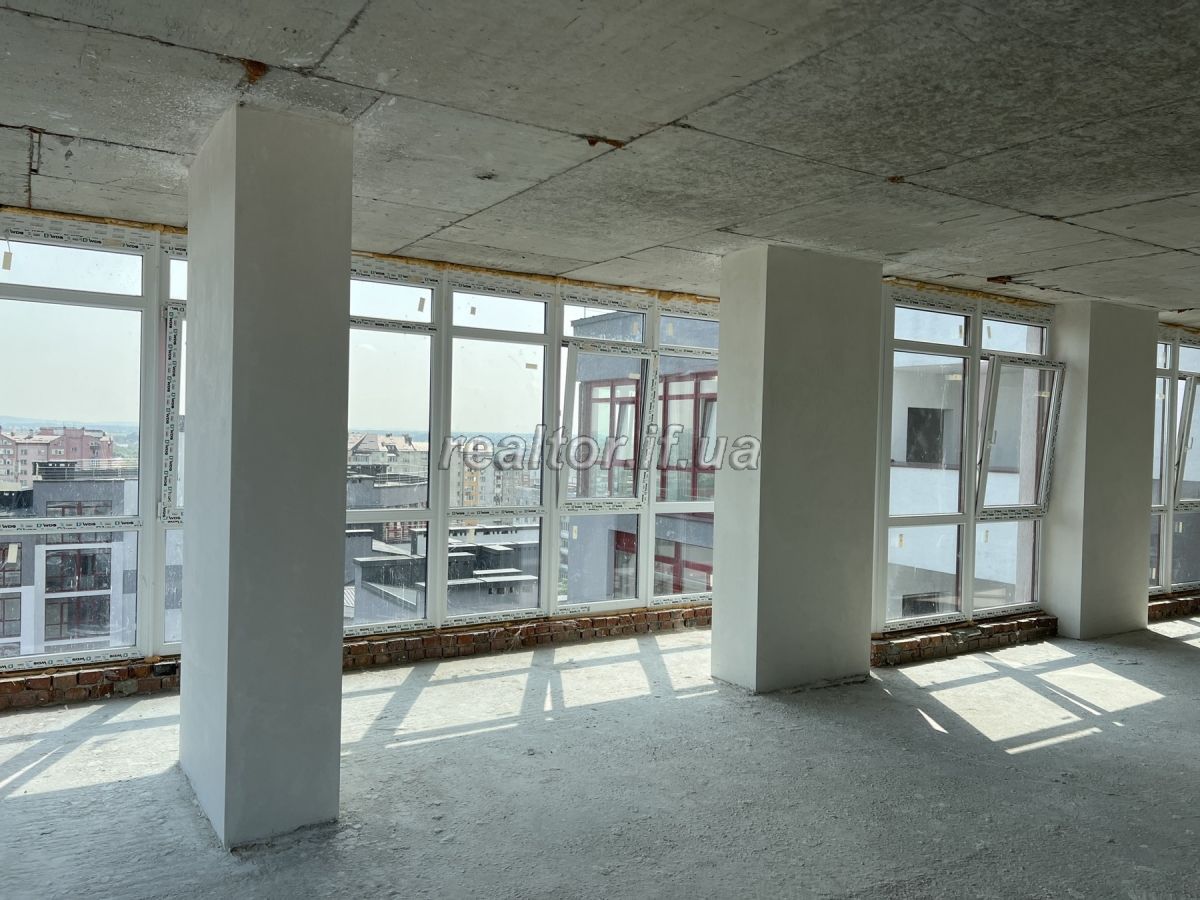 Prodazh_kvartyry_vilnoho_planuvannya_z_terasoyu_v_zdanomu_budynku_po_vulytsi_Yevropeiska_22753_5_1700551469.jpeg