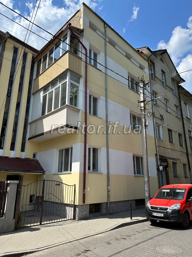 Prodazh_kvartyry_z_indyvidualnym_opalennyam_velykoyi_ploshchi_po_vulytsi_Dontsova_22635_0_1695222736.jpeg