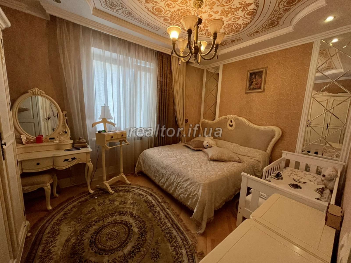 Prodazh_kvartyry_z_remontom_ta_harazhem_v_klubnomu_malopoverkhovomu_budynku_21780_0_1660216609.jpeg