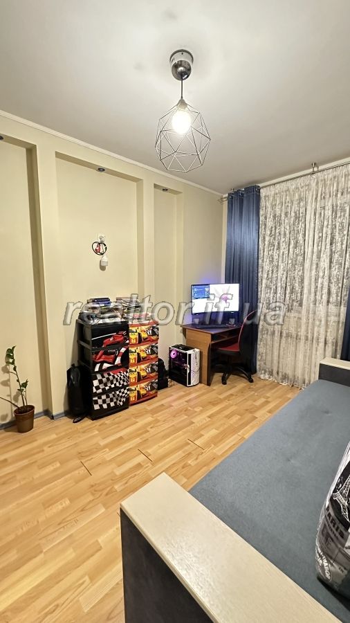 Prodazh_kvartyry_z_remontom_ta_meblyamy_po_vulytsi_Parkova_22920_11_1709820863.jpeg