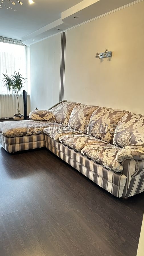 Prodazh_kvartyry_z_remontom_ta_meblyamy_po_vulytsi_Parkova_22920_17_1709820864.jpeg