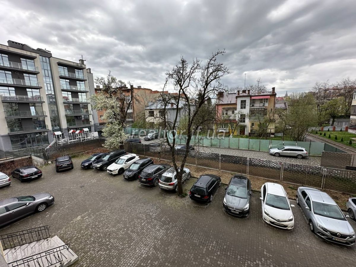 Prodazh_kvartyry_z_remontom_ta_meblyamy_v_obzhytii_novobudovi_po_vulytsi_Shevchenka_22282_13_1712578436.jpeg