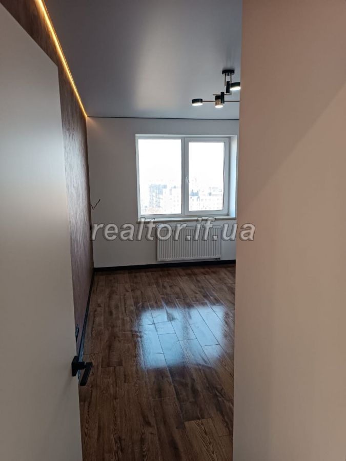 Prodazh_kvartyry_z_remontom_v_novobudovi_poruch_z_parkom_Shevchenka_23751_21_1746009601.jpeg