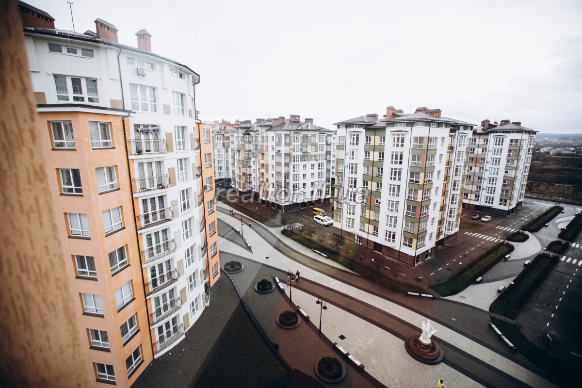 Prodazh_kvartyry_z_yakisnym_remontom_ta_shykarnym_krayevydom_v_mistechku_Kalynova_sloboda_19120_16_1609149924.jpg