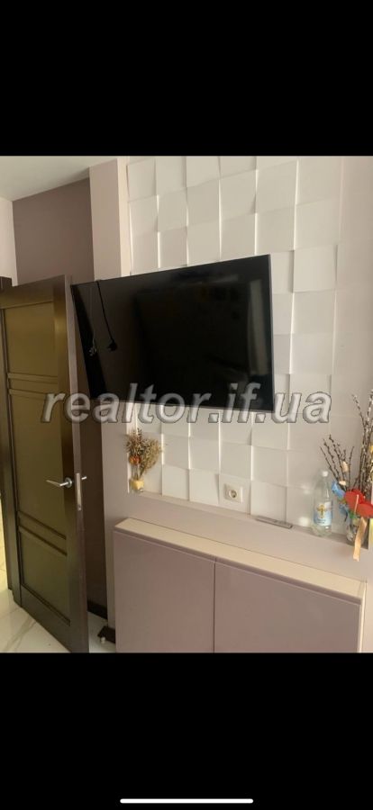 Prodazh_kvartyry_z_yevroremontom_ta_meblyamy_v_novobudovi_po_vulytsi_Halytska_23781_1_1746786437.jpeg