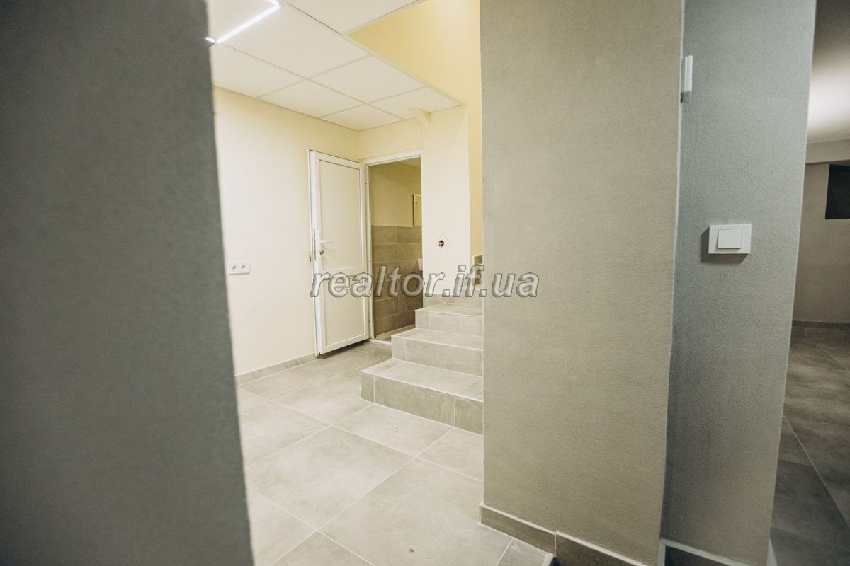 Prodazh_nezhytlovoho_prymishchennya_bilya_Ratushi_po_vulytsi_Halytska_15_19727_23_1614758150.jpeg