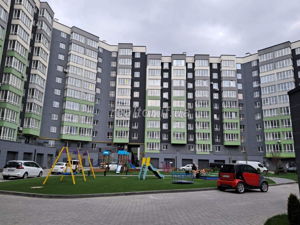 Prodazh_odnokimnatnoyi_kvartyry_velykoyi_ploshchi_v_novomu_zhytlovomu_kompleksi_poruch_miskoho_ozera_23750_16_1746006951.jpeg