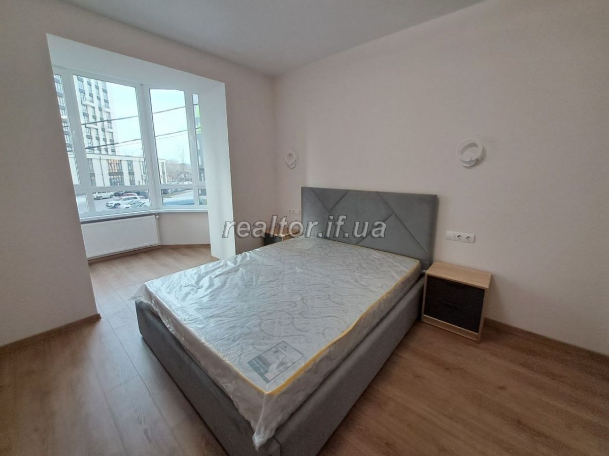 Prodazh_odnokimnatnoyi_kvartyry_velykoyi_ploshchi_v_novomu_zhytlovomu_kompleksi_poruch_miskoho_ozera_23750_4_1746006949.jpeg