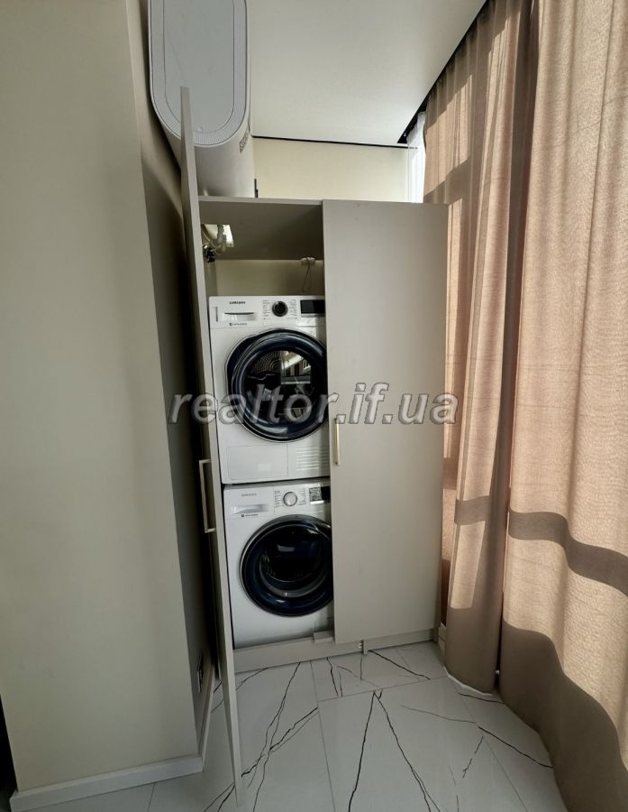 Prodazh_odnokimnatnoyi_kvartyry_z_yevroremontom_ta_meblyamy_v_zhytlovomu_kompleksi_Svitanok_23776_2_1746696551.jpeg