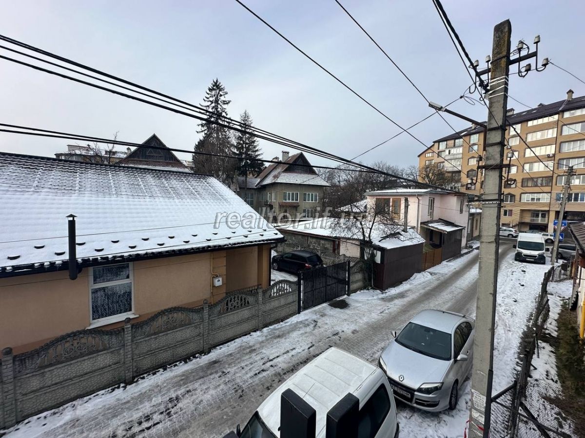 Prodazh_osobnyaka_v_tsentri_Ivano-Frankivska_faktychno_hotovoho_do_remontu_22846_6_1706017196.jpeg