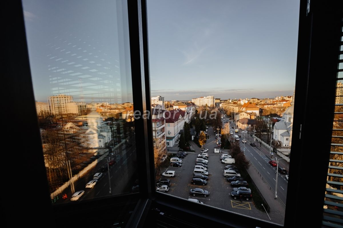 _Prodazh_pentkhausu_z_vlasnoyu_terasoyu_v_tsentralnii_chastyni_mista_Ivano-Frankivsk_22868_0_1707499590.jpeg