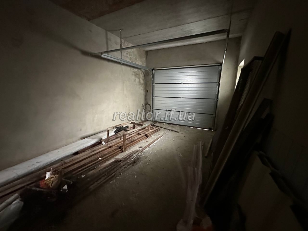 Prodazh_pivosobnyaka_-_dupleksa_v_raioni_Maizli_z_miskymy_komunikatsiyamy_22847_3_1706019506.jpeg