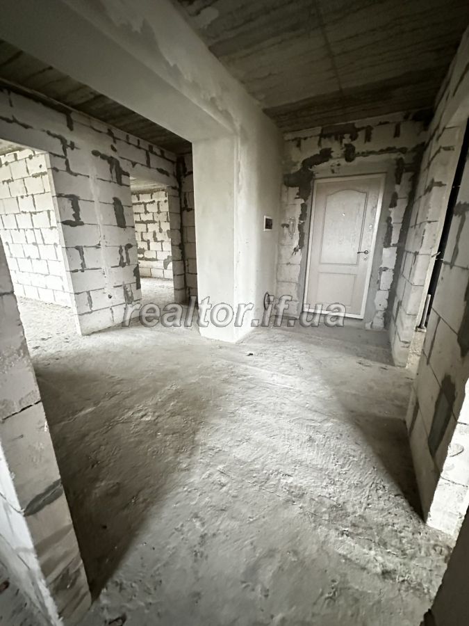 Prodazh_prostoroyi_kvartyry_v_mistechku_Kozatske_vid_BK_Vertykal_23730_6_1748930488.jpeg