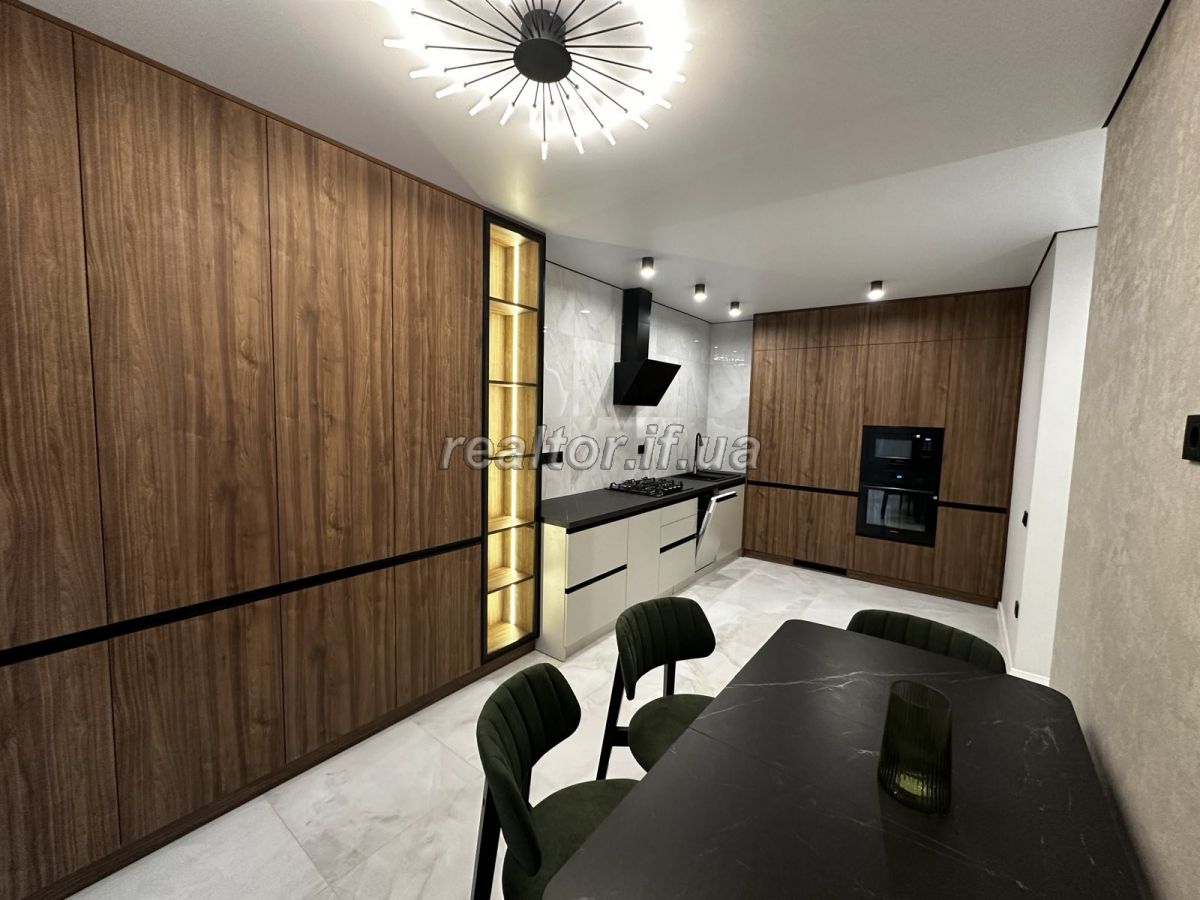 Prodazh_prostoroyi_kvartyry_z_avtorskym_yevroremontom_v_novomu_ta_suchasnomu_zhytlovomu_kompleksi_Family_Plaza_23705_1_1744711598.jpeg