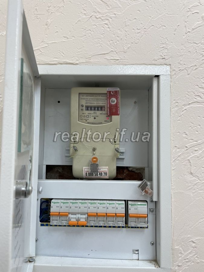 Prodazh_prymishchennya_na_pochatku_vulytsi_Konovaltsya_ploshcheyu_32_m_16661_3_1621943848.jpeg