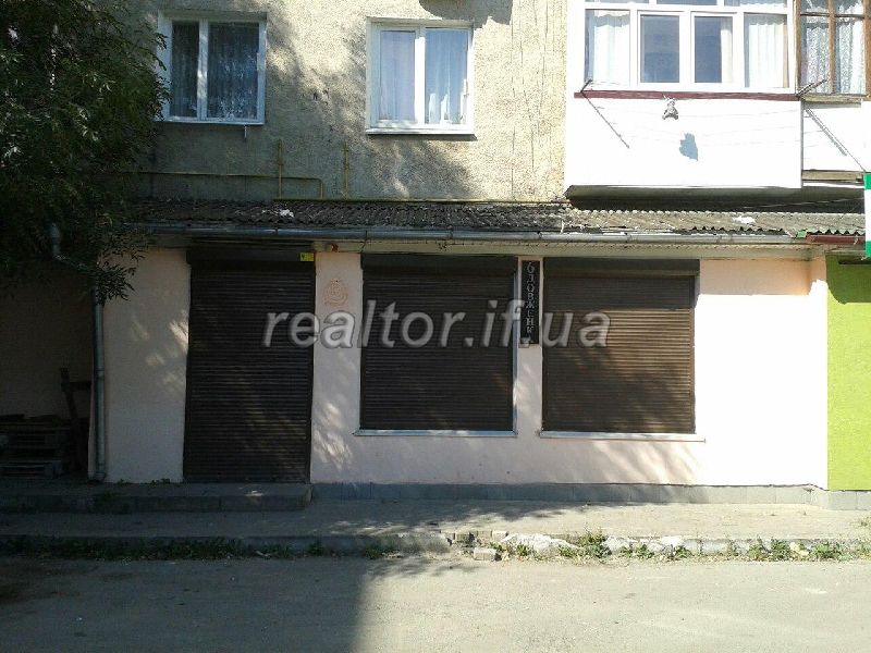 Prodazh_prymishchennya_na_vul_Dovzhenka_bilya_WOG_13129_10_1493824902.jpg