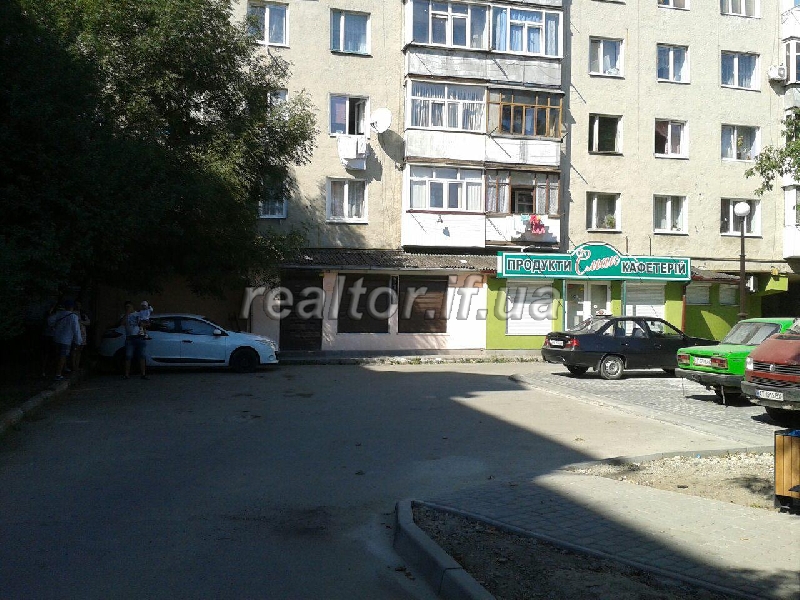 Prodazh_prymishchennya_na_vul_Dovzhenka_bilya_WOG_13129_11_1493824902.jpg