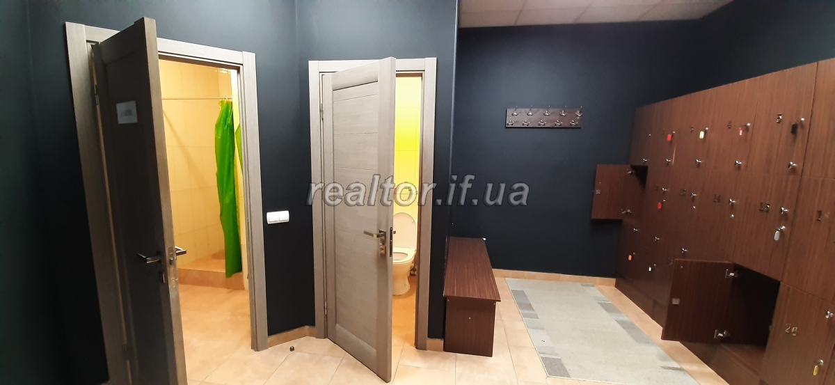 Prodazh_prymishchennya_navproty_dramteatru_hotovyi_tantsyuvalnyi_zal_19624_1_1613936379.jpeg