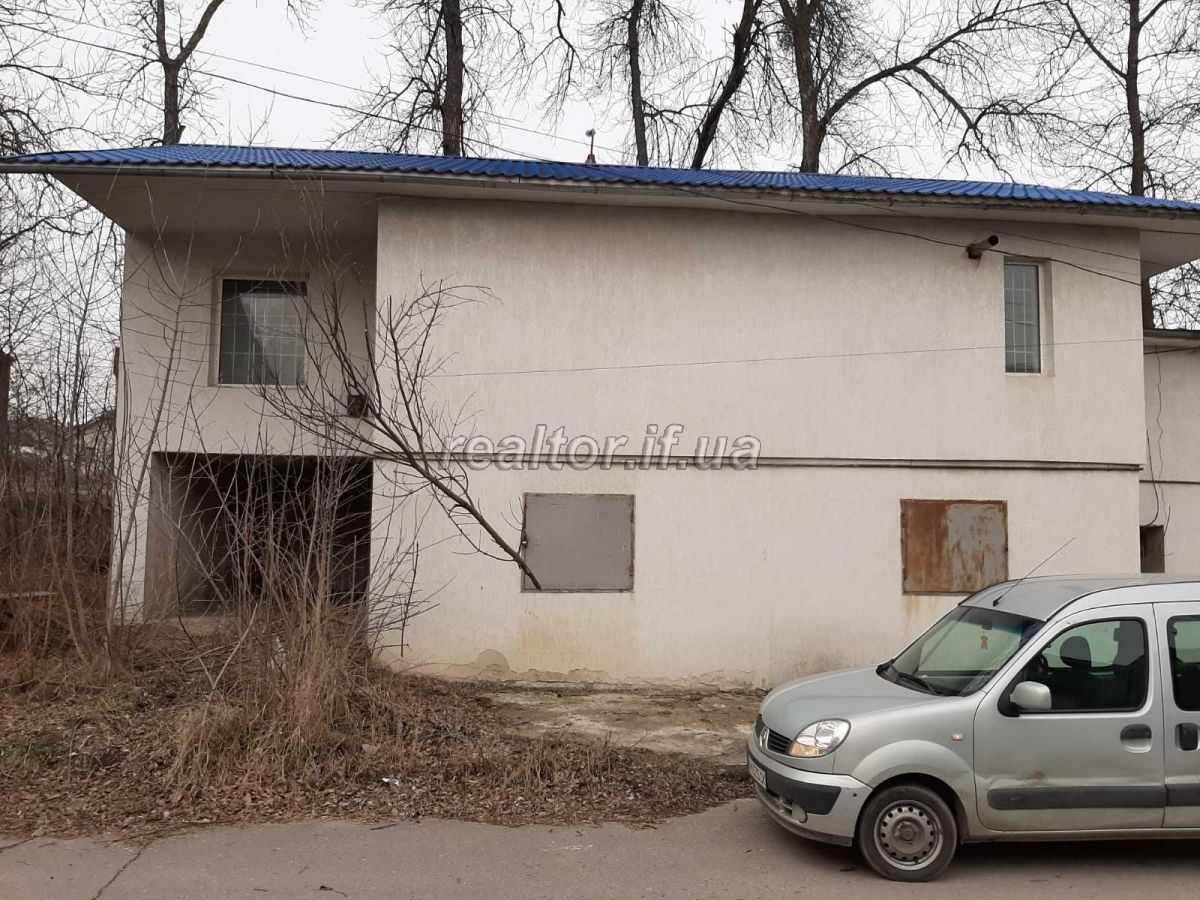 Prodazh_prymishchennya_v_Pasichnii_selo_Uhryniv_fasadne__17654_11_1583227125.jpg
