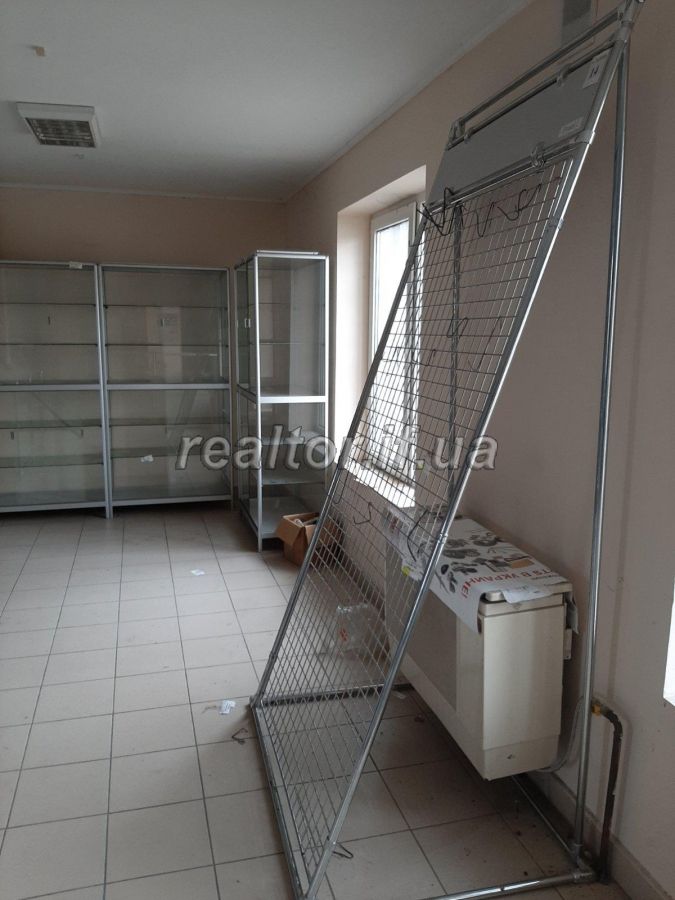 Prodazh_prymishchennya_v_Pasichnii_selo_Uhryniv_fasadne__17654_30_1583227133.jpg