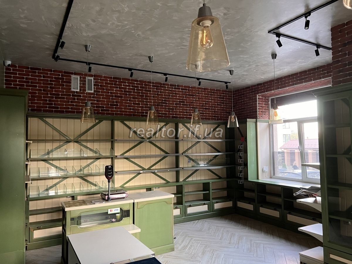 Prodazh_prymishchennya_v_prokhidnomu_mistsi_mista_Ivano-Frankivsk_22761_8_1701184282.jpeg