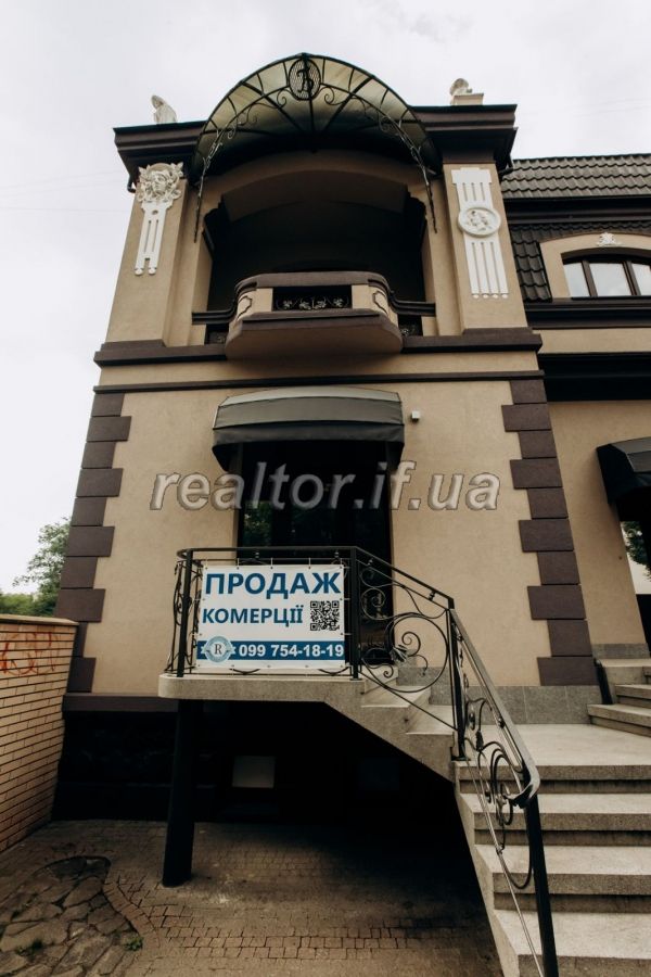 Prodazh_prymishchennya_v_tsentri_Ivano-Frankivska_po_vulytsi_Shopena_-_pershyi_poverkh__18448_0_1626976952.jpeg