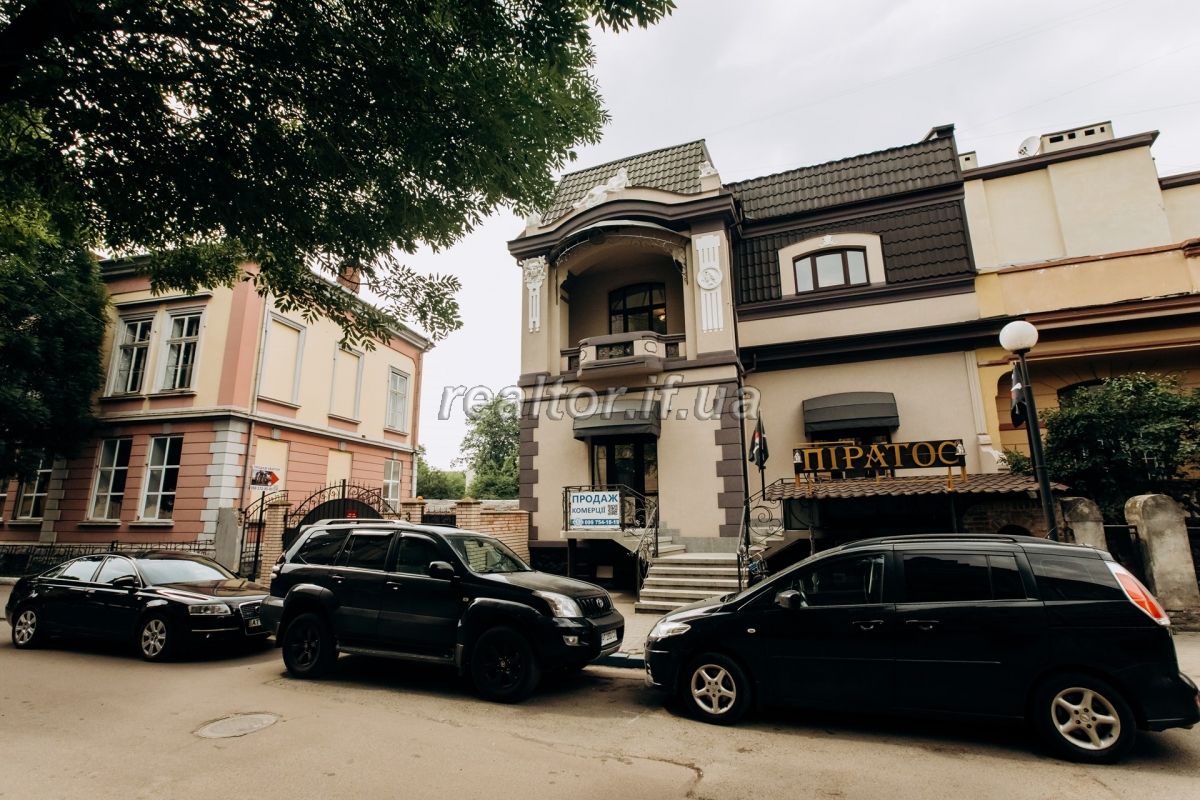 Prodazh_prymishchennya_v_tsentri_Ivano-Frankivska_po_vulytsi_Shopena_pershyi_poverkh_18449_0_1625841346.jpeg