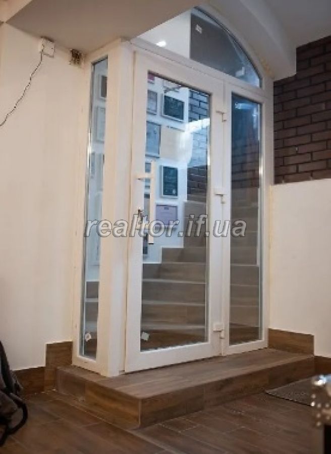 Prodazh_prymishchennya_vilnoho_pryznachennya_v_Ivano-Frankivsku_20880_3_1634634269.jpeg