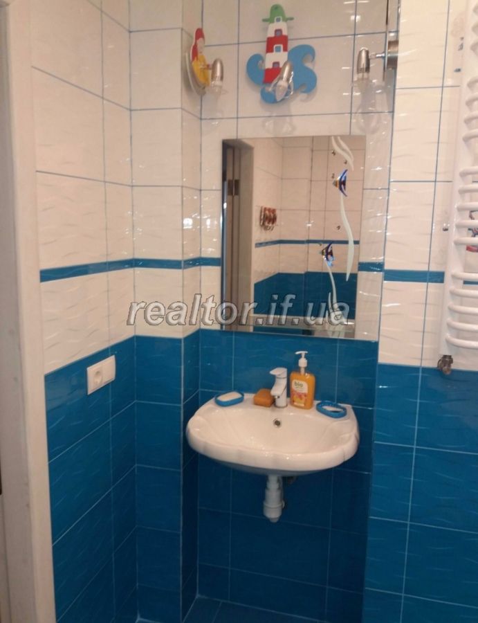 Prodazh_pyaty_kimnatnoyi_kvartyry_po_vulytsi_Tselevycha__21399_12_1645538084.jpeg