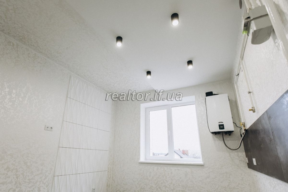 Prodazh_suchasnoyi_kvartyry_z_yakisnym_remontom_v_raioni_vulytsi_Vovchynetska__17653_4_1581522821.jpg