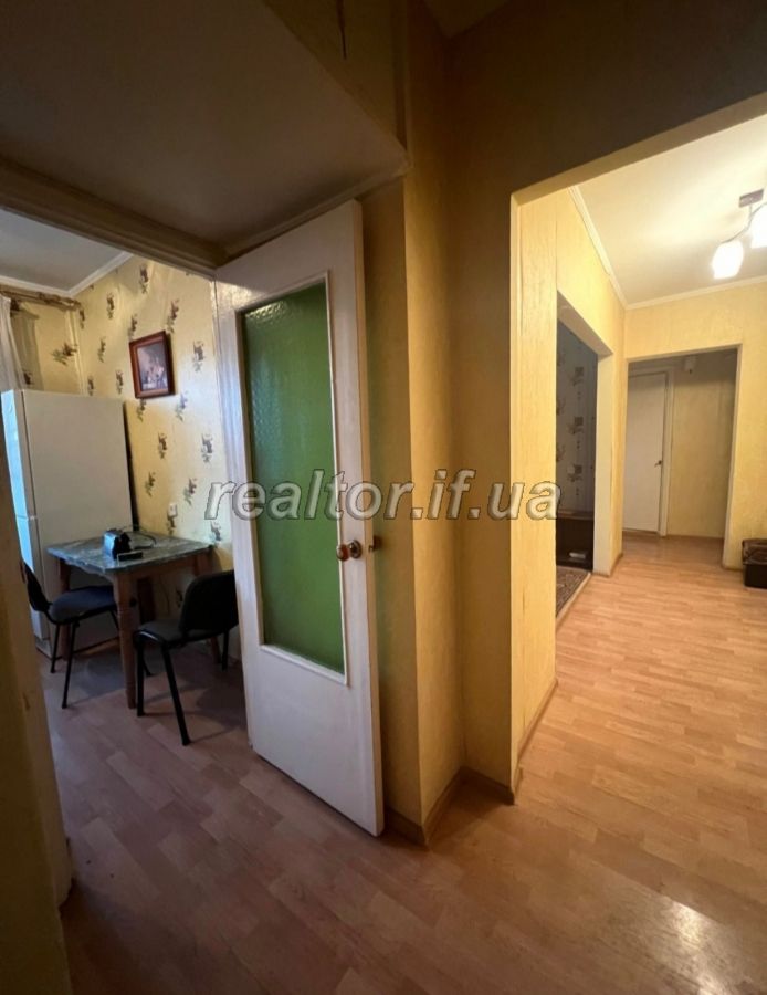 Prodazh_trokh_kimnatnoyi_kvartyry_po_vulytsi_Ivana_Pavla__21224_1_1642414974.jpeg