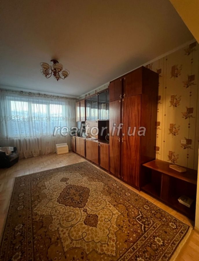 Prodazh_trokh_kimnatnoyi_kvartyry_po_vulytsi_Ivana_Pavla__21224_5_1642414975.jpeg