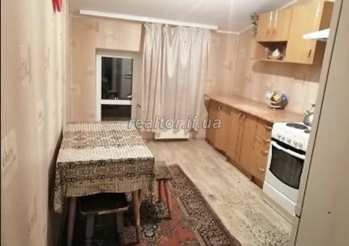 Prodazh_trokh_kimnatnoyi_kvartyry_po_vulytsi_Khimikiv_21157_1_1640680828.jpeg