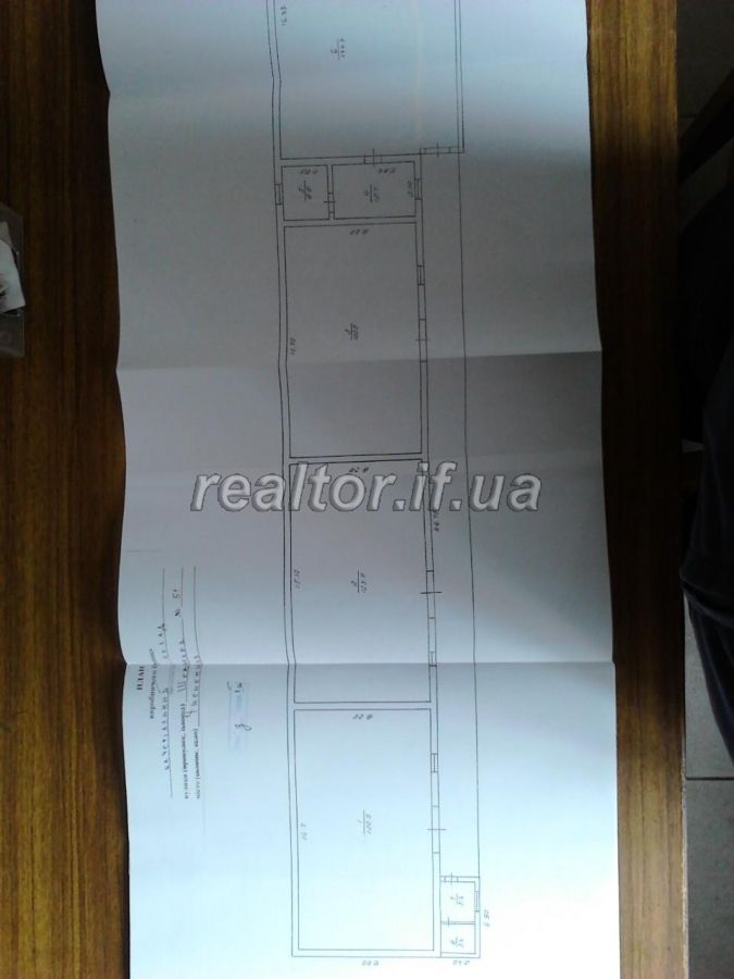 Prodazh_vyrobnychykh_prymishchen_v_misti_Tysmenytsya_zemelna_dilyanka_27_ha_17124_4_1570635248.jpg