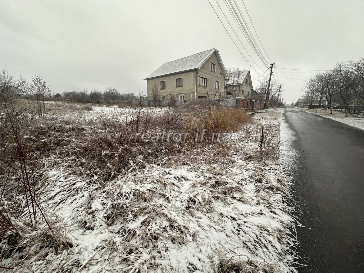 Prodazh_zemelnoyi_dilyanky_pid_budivnytstvo_v_seli_Tyaziv_Tysmenytskoho_raionu_23565_4_1738846240.jpeg