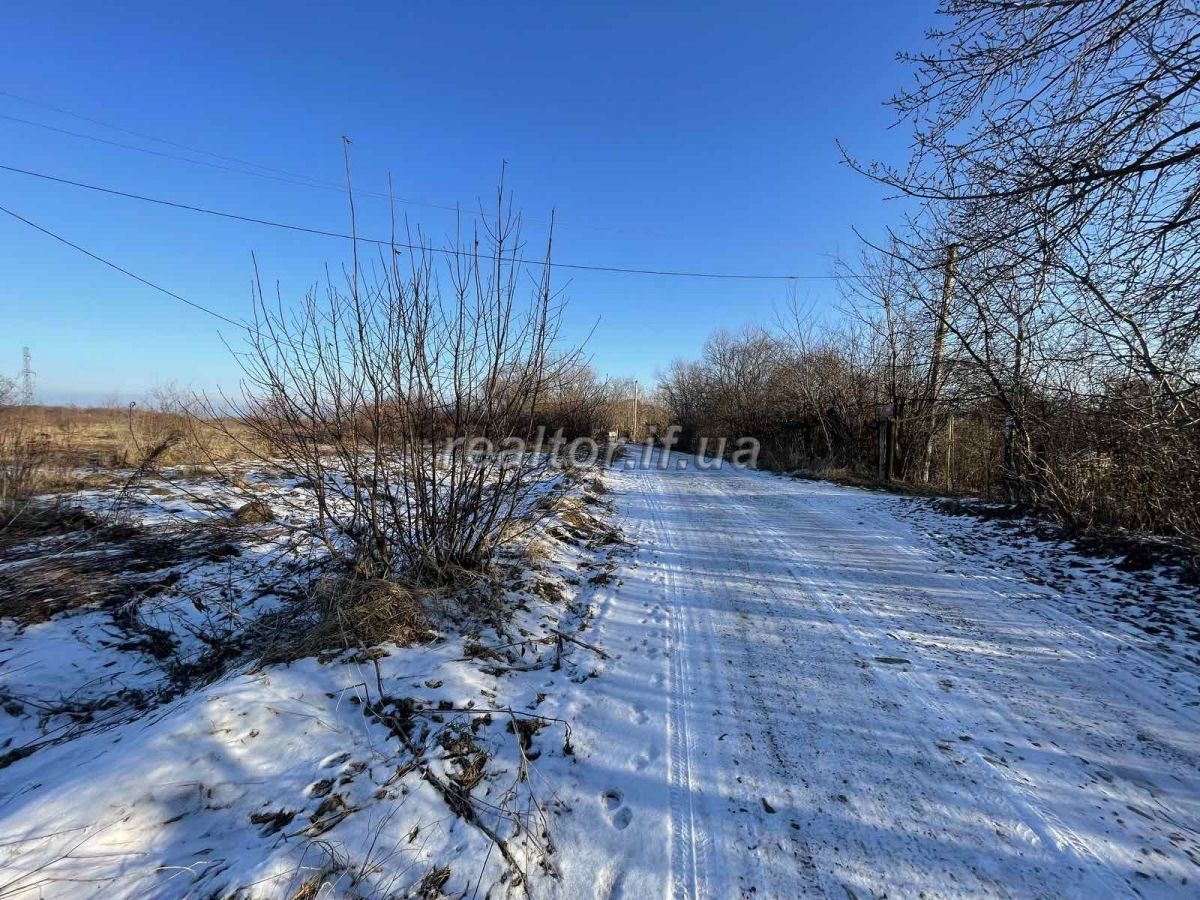 Prodazh_zemelnoyi_dilyanky_v_urochyshchi_Pid_horoyu_v_seli_Cherniyiv_21163_0_1642173072.jpeg