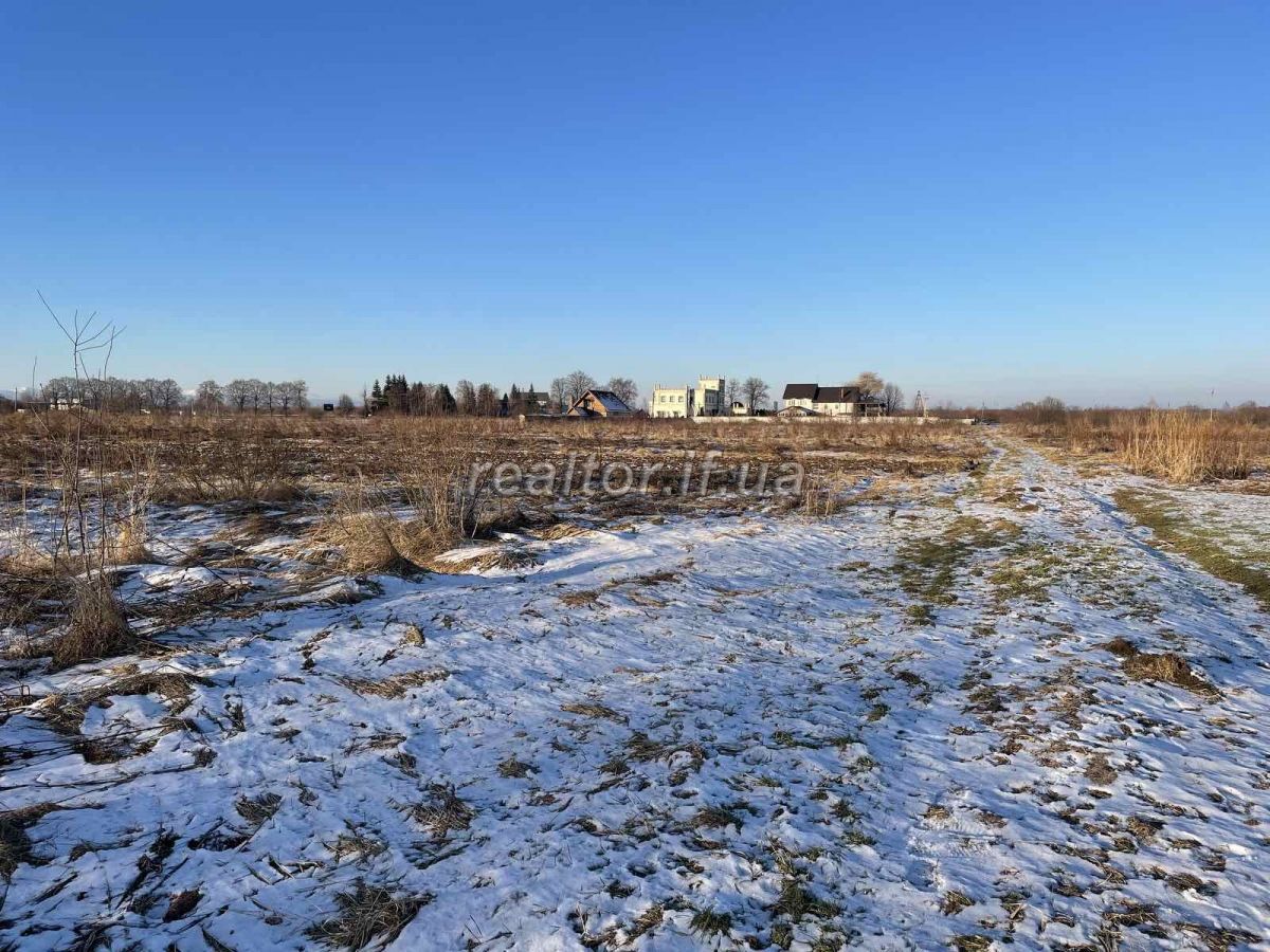 Prodazh_zemelnoyi_dilyanky_v_urochyshchi_Spasy_v_seli_Cherniyiv_21162_0_1642172942.jpeg