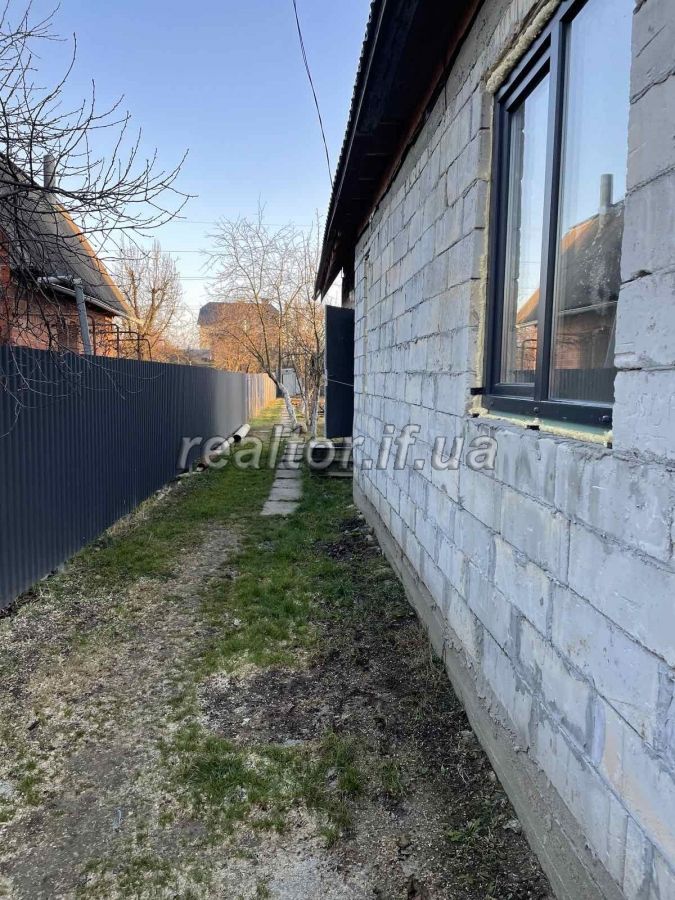 Prodazh_zemelnoyi_dilyanky_z_dachnym_budynkom_v_sadovomu_tovarystvi_po_vulytsi_Naberezhna_21020_8_1637937410.jpeg