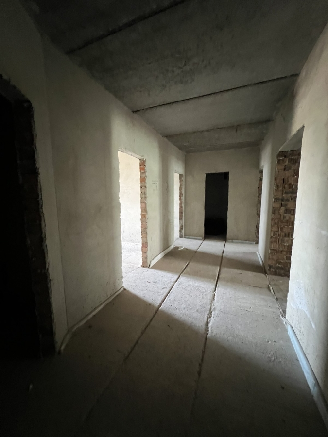 Prostora_kvartyra_v_zdanomu_ta_obzhytomu_budynku_23962_16_1753440928.jpeg