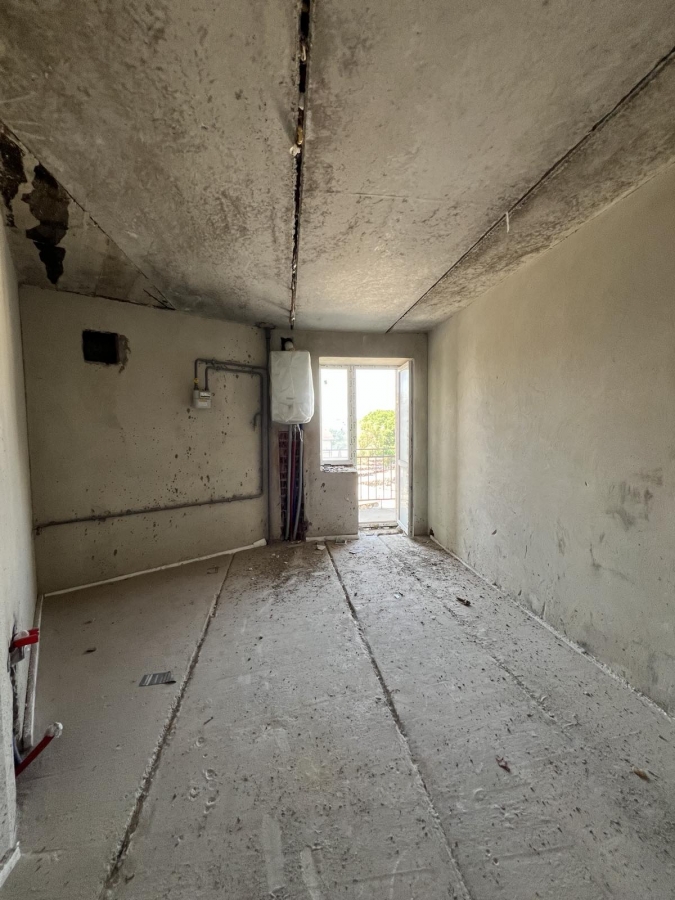 Prostora_kvartyra_v_zdanomu_ta_obzhytomu_budynku_23962_26_1753440951.jpeg