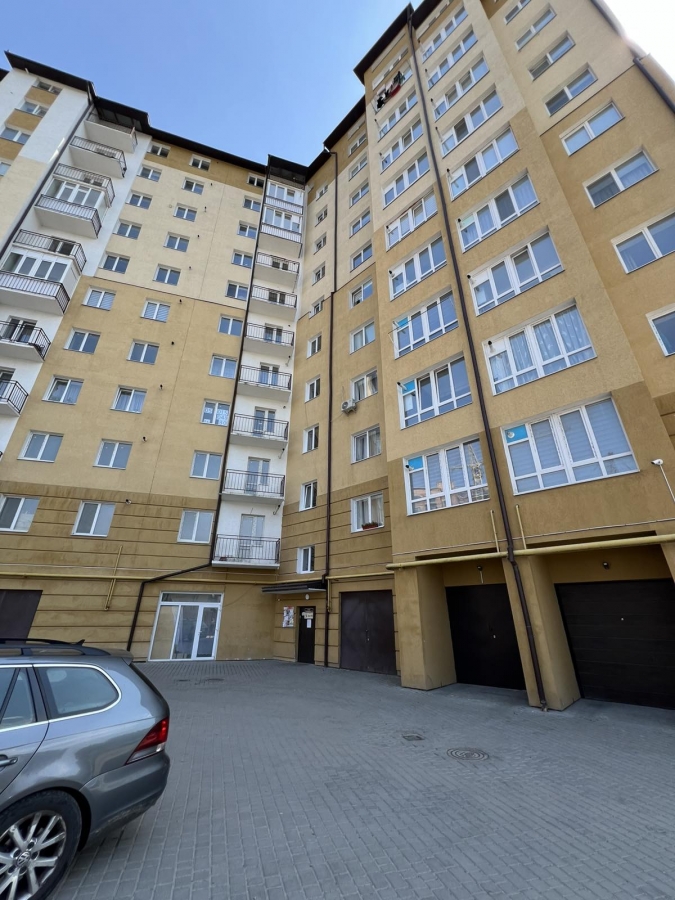 Prostora_kvartyra_v_zdanomu_ta_obzhytomu_budynku_23962_5_1753440901.jpeg