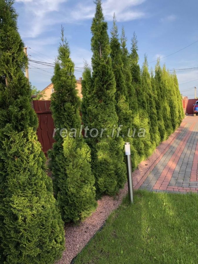 Prostoryi_dvopoverkhovyi_budynok_vidobrazyt_vashu_indyvidualnist_16188_4_1566989238.jpg