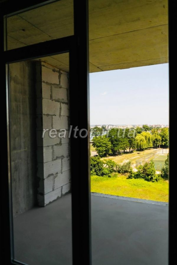 Shykarna_kvartyra_z_terasoyu_na_berezi_miskoho_ozera_v_elitnii_novobudovi__21697_5_1657958109.jpeg