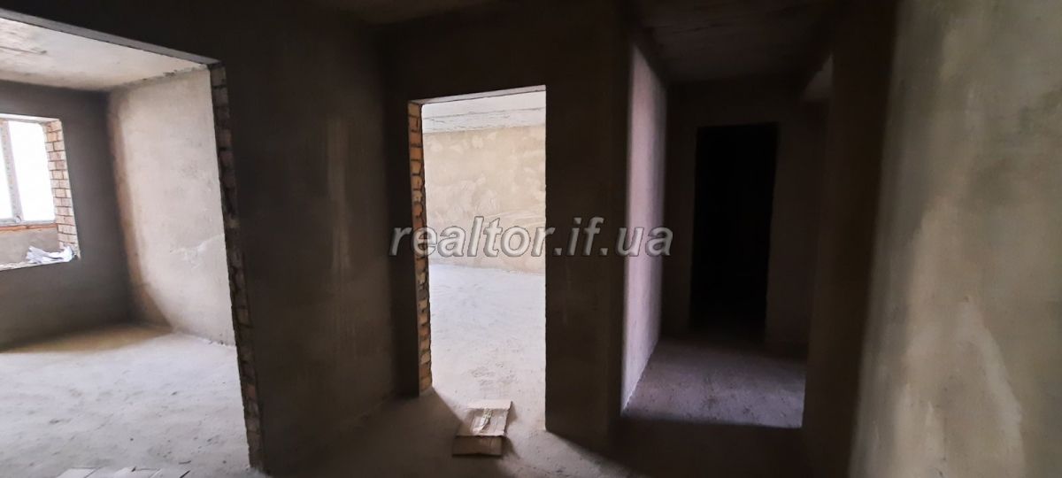 Terminovo_prodayetsya_dvokhkimnatna_kvartyra_velykoyi_ploshchi_v_zdanomu_budynku_z_usima_komunikatsiyamy_20491_4_1626356642.jpeg