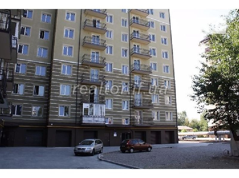 Terminovo_prodayu_deshevu_kvartyru_v_zdanomu_budynku_v_10-khv_khodby_vid_Stometrivky_9135_2_1442927058.jpg