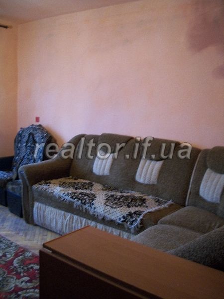 Trykimnatna_kvartyra_v_orendu_po_vulytsi_Pivdennyi_Bulvar_7583_2_1422886255.jpg