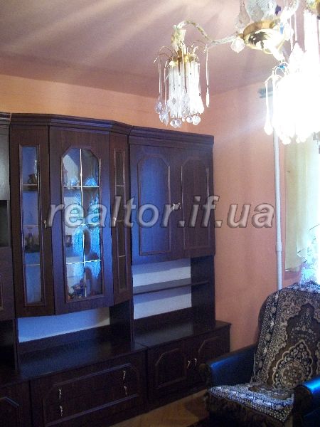 Trykimnatna_kvartyra_v_orendu_po_vulytsi_Pivdennyi_Bulvar_7583_3_1422886255.jpg