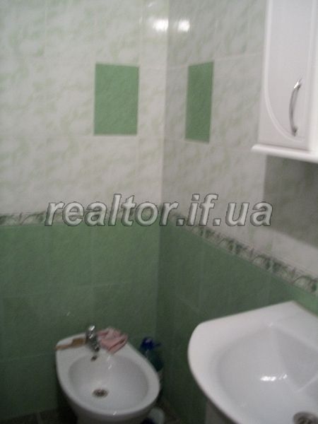 Trykimnatna_kvartyra_v_orendu_po_vulytsi_Pivdennyi_Bulvar_7583_8_1422886259.jpg
