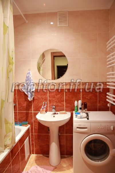 Trykimnatna_kvartyra_v_orendu_v_novobudovi__5954_5_1397639137.jpg